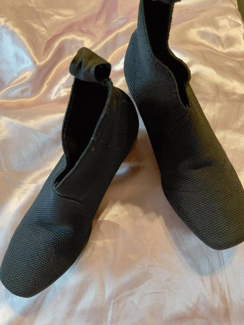 NWOB Charleston Shoe Company Black Telfair Stretch Bootie